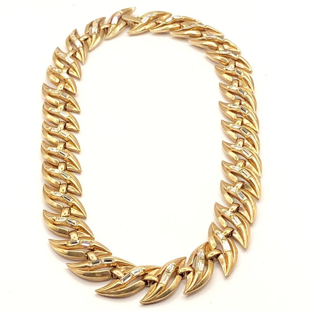 Vintage Crown Trifari Pat Pend Gold Tone Baguette Rhinestone Collar Necklace